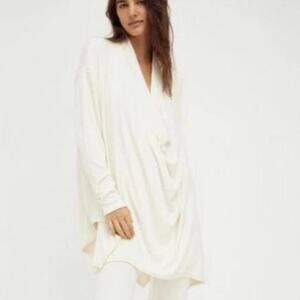Free People Women’s Romy Oversized Ribbed‎ Long Sleeve Draped Top in Cream Small